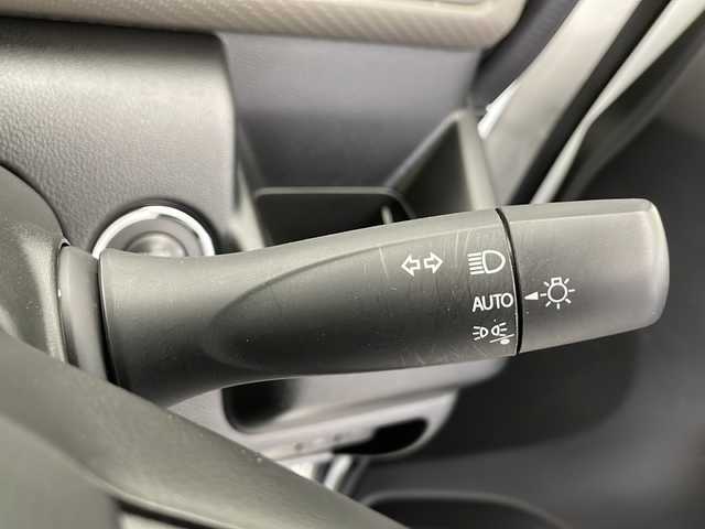スズキ ワゴンＲ HYBRID FX 長野県 2022(令4)年 2.9万km スペリアホワイト 4WD/社外メモリナビ（型番：AVIC-RZ403)/(CD/DVD/SD/USB/AUX/FM/AM)/バックカメラ/ＥＴＣ/クリアランスソナー/衝突被害軽減システム/盗難防止装置/オートマチックハイビーム/オートライト/コーナーセンサー（後列）/シートヒーター（前席）/アイドリングストップ/スマートキー/スペアキー１本/保証書/取扱説明書