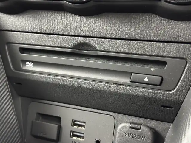 マツダ ＣＸ－３ XD プロアクティブ 福岡県 2017(平29)年 3.5万km ソウルレッドクリスタルM 純正ナビ　/衝突軽減システム　/バックカメラ　/クルーズコントロール　/レーンアシスト　/ＡＴ誤発進抑制制御　/パーキングアシスト　/シートヒーター　/パワーシート　/ＥＴＣ　/盗難防止システム　/ＬＥＤ　/純正フロアマット