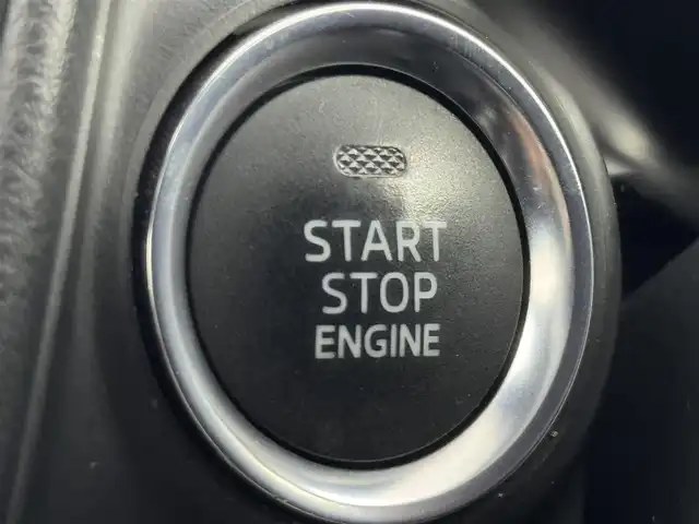 マツダ ＣＸ－３ XD プロアクティブ 福岡県 2017(平29)年 3.5万km ソウルレッドクリスタルM 純正ナビ　/衝突軽減システム　/バックカメラ　/クルーズコントロール　/レーンアシスト　/ＡＴ誤発進抑制制御　/パーキングアシスト　/シートヒーター　/パワーシート　/ＥＴＣ　/盗難防止システム　/ＬＥＤ　/純正フロアマット