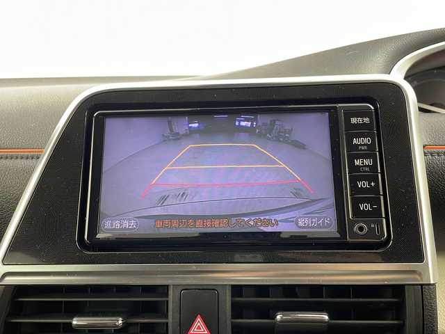 トヨタ シエンタ ハイブリッド G 埼玉県 2017(平29)年 6.9万km シルバーM 純正メモリナビ/バックカメラ/ETC/オートマチックハイビーム/LPA/PCS/ドライブモードセレクト/ステリモ/シートヒーター/純正フロアマット/純正ドアバイザー/ウィンカーミラー/フォグランプ/スマートキー/プッシュスタート/両側パワースライドドア/LEDヘッドライト/オートライト