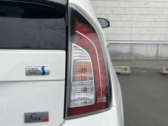 トヨタ プリウス S ツーリングセレ G’s 静岡県 2013(平25)年 9.1万km スーパーホワイトⅡ 社外HDDナビ(CN-H510WD)/　AM FM CD DVD Bluetooth/ビルトインETC/LEDオートヘッドランプ/クルーズコントロール/革巻きステアリング/ステアリングスイッチ/純正18インチアルミホイール/スマートキー2本/アイドリングストップ/純正トノカバー/ワンオーナー/フルセグTV/バックモニター