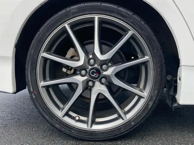 トヨタ プリウス S ツーリングセレ G’s 静岡県 2013(平25)年 9.1万km スーパーホワイトⅡ 社外HDDナビ(CN-H510WD)/　AM FM CD DVD Bluetooth/ビルトインETC/LEDオートヘッドランプ/クルーズコントロール/革巻きステアリング/ステアリングスイッチ/純正18インチアルミホイール/スマートキー2本/アイドリングストップ/純正トノカバー/ワンオーナー/フルセグTV/バックモニター