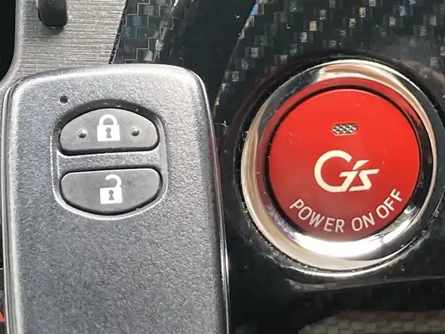 トヨタ プリウス S ツーリングセレ G’s 静岡県 2013(平25)年 9.1万km スーパーホワイトⅡ 社外HDDナビ(CN-H510WD)/　AM FM CD DVD Bluetooth/ビルトインETC/LEDオートヘッドランプ/クルーズコントロール/革巻きステアリング/ステアリングスイッチ/純正18インチアルミホイール/スマートキー2本/アイドリングストップ/純正トノカバー/ワンオーナー/フルセグTV/バックモニター