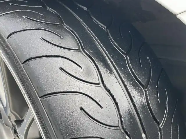 トヨタ プリウス S ツーリングセレ G’s 静岡県 2013(平25)年 9.1万km スーパーホワイトⅡ 社外HDDナビ(CN-H510WD)/　AM FM CD DVD Bluetooth/ビルトインETC/LEDオートヘッドランプ/クルーズコントロール/革巻きステアリング/ステアリングスイッチ/純正18インチアルミホイール/スマートキー2本/アイドリングストップ/純正トノカバー/ワンオーナー/フルセグTV/バックモニター