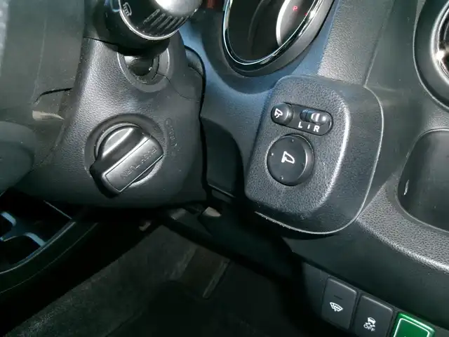 ホンダ フィット ハイブリット スマート セレクション 群馬県 2013(平25)年 6.9万km プレミアムホワイトパール メモリナビ/ワンセグテレビ/バックカメラ/クルーズコントロール/ETC/HID