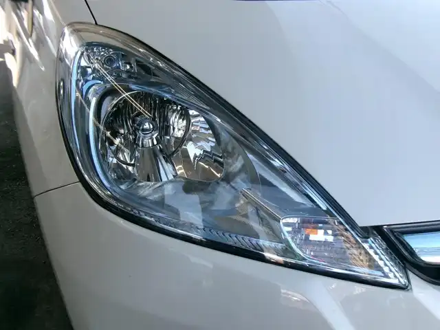 ホンダ フィット ハイブリット スマート セレクション 群馬県 2013(平25)年 6.9万km プレミアムホワイトパール メモリナビ/ワンセグテレビ/バックカメラ/クルーズコントロール/ETC/HID