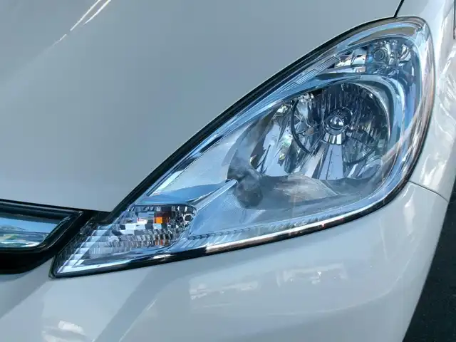 ホンダ フィット ハイブリット スマート セレクション 群馬県 2013(平25)年 6.9万km プレミアムホワイトパール メモリナビ/ワンセグテレビ/バックカメラ/クルーズコントロール/ETC/HID