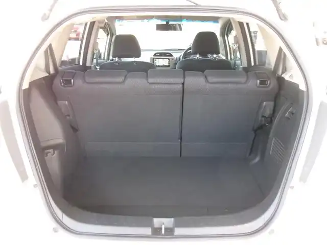 ホンダ フィット ハイブリット スマート セレクション 群馬県 2013(平25)年 6.9万km プレミアムホワイトパール メモリナビ/ワンセグテレビ/バックカメラ/クルーズコントロール/ETC/HID