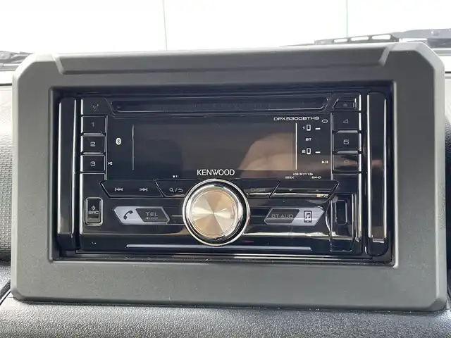 スズキ ジムニー XL 山梨県 2023(令5)年 0.9万km ジャングルグリーン 純正オーディオ/CD/Bluetooth/AM/FM/USB/純正AW16インチ/横滑り防止装置/レーンキープアシスト/スマートキー/プッシュスタート