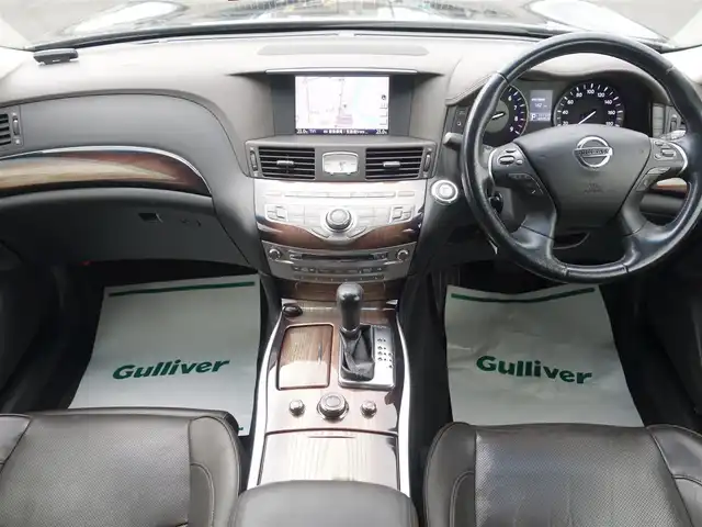 日産 フーガ 370GT FOUR 山形県 2011(平23)年 10.8万km ガーネットブラック 4WD/純正HDDナビ/　　【CD　DVD　BT　フルセグ　AUX　USB】/バックカメラ / サイドカメラ/レーダークルーズコントロール/HIDオートライト/レザーシート/パワーシート/エアシート/純正18インチアルミホイール/ドライブレコーダー/ステアリングスイッチ/インテリジェントキー×2/ETC