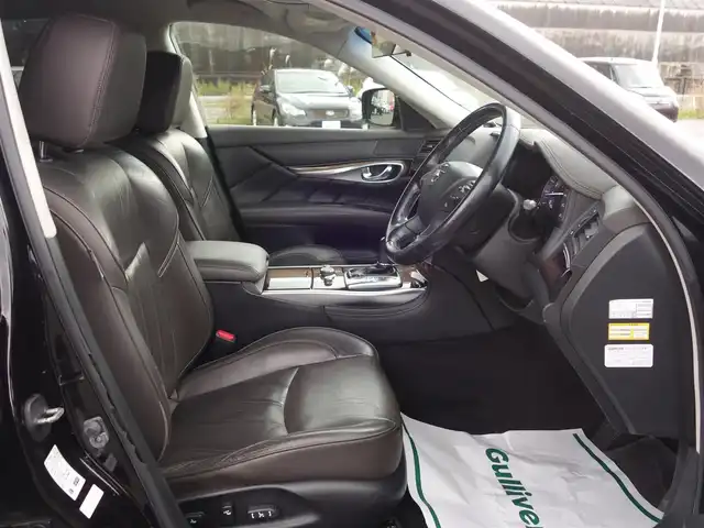 日産 フーガ 370GT FOUR 山形県 2011(平23)年 10.8万km ガーネットブラック 4WD/純正HDDナビ/　　【CD　DVD　BT　フルセグ　AUX　USB】/バックカメラ / サイドカメラ/レーダークルーズコントロール/HIDオートライト/レザーシート/パワーシート/エアシート/純正18インチアルミホイール/ドライブレコーダー/ステアリングスイッチ/インテリジェントキー×2/ETC