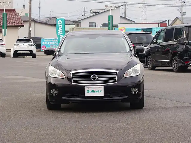 日産 フーガ 370GT FOUR 山形県 2011(平23)年 10.8万km ガーネットブラック 4WD/純正HDDナビ/　　【CD　DVD　BT　フルセグ　AUX　USB】/バックカメラ / サイドカメラ/レーダークルーズコントロール/HIDオートライト/レザーシート/パワーシート/エアシート/純正18インチアルミホイール/ドライブレコーダー/ステアリングスイッチ/インテリジェントキー×2/ETC