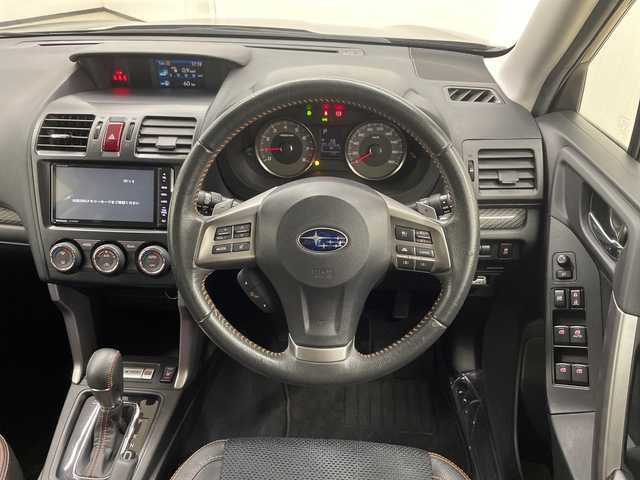 スバル フォレスター Xブレイク 長崎県 2014(平26)年 4.2万km クリスタルブラックシリカ 社外ナビ/・フルセグ/・DVD/・Bluetooth/アイサイト/前席シートヒーター/前席パワーシート/パドルシフト/電格ウィンカーミラー/ワイパーデアイサー/革巻ステアリング/ETC/バイザー/リヤフォグ/ハーフレザーシート/純正フロアマット/HIDライト/スマートキー