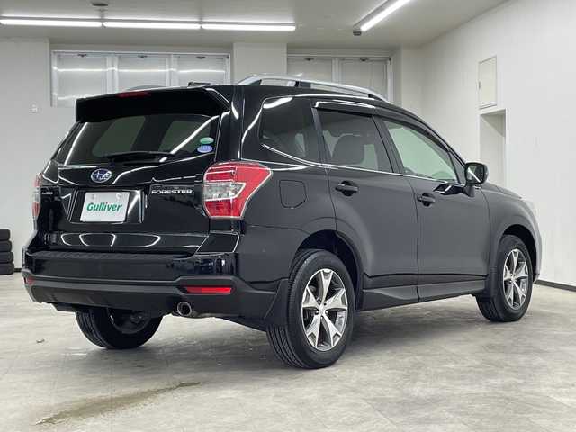 スバル フォレスター Xブレイク 長崎県 2014(平26)年 4.2万km クリスタルブラックシリカ 社外ナビ/・フルセグ/・DVD/・Bluetooth/アイサイト/前席シートヒーター/前席パワーシート/パドルシフト/電格ウィンカーミラー/ワイパーデアイサー/革巻ステアリング/ETC/バイザー/リヤフォグ/ハーフレザーシート/純正フロアマット/HIDライト/スマートキー