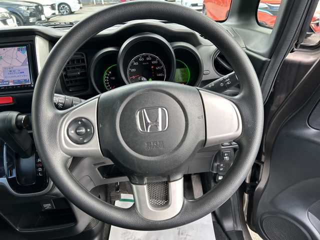 ホンダ Ｎ ＢＯＸ G Lパッケージ 大阪府 2014(平26)年 4.7万km プレミアムブロンズパール 社外ナビ(BT/CD/DVD/SD/USB/ワンセグ)/バックカメラ/衝突被害軽減システム/両側パワースライドドア/純正アルミホイール/純正フロアマット/アイドリングストップ/フルフラットシート/チップアップシート/カーテンエアバック/プッシュスタートボタン/ハロゲンヘッドライト