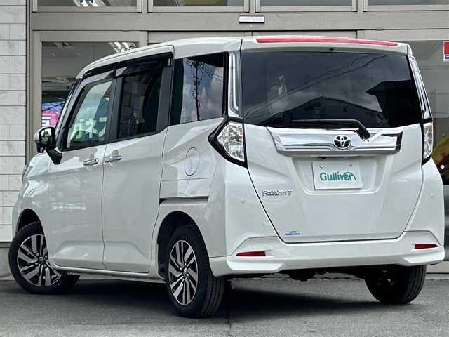 トヨタ ルーミー カスタムG 岩手県 2024(令6)年 0.1万km パールホワイトⅢ ・ワンオーナー/・両側パワースライドドア/・ACC（アクティブクルーズコントロール）/・純正ディスプレイオーディオ（Ａｐｐｌｅ　ＣａｒＰｌａｙ/フルセグTV/BT/USB/ipod/ラジオ）/・全周囲カメラ/・Ｄ席＋Ｎ席シートヒーター/・電子パーキング/・ブレーキホールド/・横滑り防止/・アイドリングストップ/・純正フロアマット/・ドアバイザー/・サンシェード/・オートライト/・nanoe エアコン