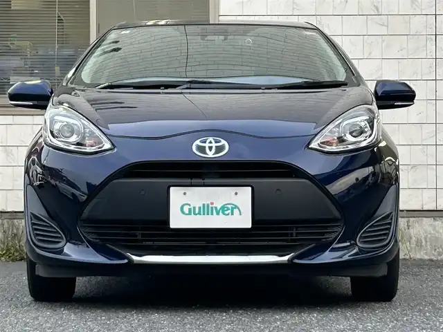 トヨタ アクア S スタイルブラック 福岡県 2020(令2)年 4.4万km ダークブルーマイカ ワンオーナー/純正9インチSDナビ【NSZT-Y68T】/　(AM/FM/CD/DVD/Bluetooth/フルセグTV)/バックカメラ/トヨタセーフティセンス/・プリクラッシュセーフティ/・レーンディパーチャーアラート/・オートマッチックハイビーム/・先行車発進アラーム/・前方センサー/シートヒーター(運転席/助手席)/ステアリングスイッチ/前後ドライブレコーダー【コムテックi-safe Simple4 DC-DR651】/ビルトインETC/ドライブモードスイッチ(エコ/EV)/「ナノイー」スイッチ/純正フロアマット/ISOFIX/保証書/取扱説明書
