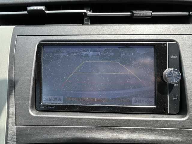 トヨタ プリウス S 愛知県 2012(平24)年 5.1万km フロスティーグリーンマイカ 純正SDナビ/（AM/FM/SD/BT/CD/DVD)/フルセグTV/バックカメラ/ETC/HIDヘッドライト/フォグランプ/プッシュスタート/ステアリングスィッチ/カーテンエアバッグ/ドアバイザー/フロアマット/スマートキー