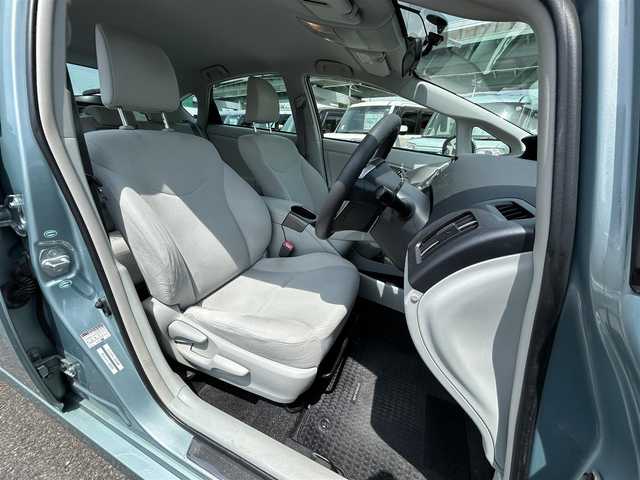 トヨタ プリウス S 愛知県 2012(平24)年 5.1万km フロスティーグリーンマイカ 純正SDナビ/（AM/FM/SD/BT/CD/DVD)/フルセグTV/バックカメラ/ETC/HIDヘッドライト/フォグランプ/プッシュスタート/ステアリングスィッチ/カーテンエアバッグ/ドアバイザー/フロアマット/スマートキー