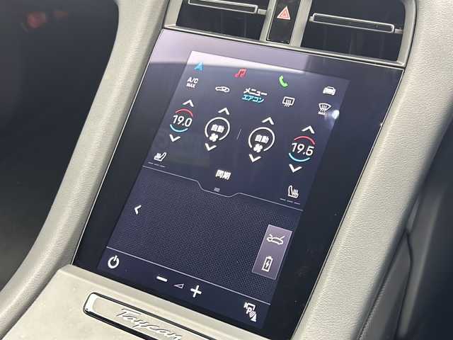 ポルシェ ポルシェ タイカン 宮城県 2021(令3)年 2.2万km パール レーンチェンジアシスト/アダプティブクルーズコントロール/アラウンドビュー付パークアシスト/交差点アシスト/ブラックレザーシート/パッセンジャーディスプレイ/純正19インチAW/LEDヘッドライト/パーキングアシスト/パワーシート/シートヒーター/シートメモリー/プッシュスタート/パワーバックドア/前後ドライブレコーダー/純正フロアマット/充電ケーブル車載