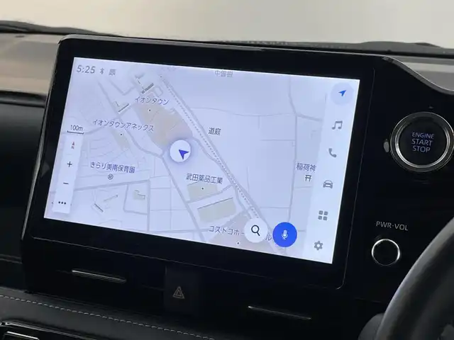 トヨタ ノア S－Z 埼玉県 2022(令4)年 1.9万km ホワイトパールクリスタルシャイン 純正ディスプレイオーディオ　フリップダウンモニター　バックカメラ　ＤＶＤ再生　セーフティセンス　レーダークルーズコントロール　ビルトインＥＴＣ２．０　前後ドライブレコーダー　シートヒーター　地デジＴＶ