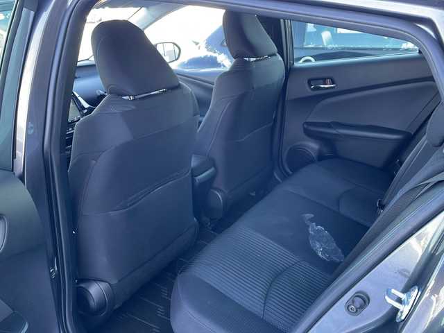 トヨタ プリウス A 道東・釧路十勝 2019(平31)年 8.8万km グレーメタリック ・4WD/・純正9インチSDナビ/(CD FM AM BT フルセグ)/・バックカメラ/・衝突軽減システム/・追従式クルーズコントロール/・S-IPA/・レーンディパーチャーアラート/・車両接近一時停止スイッチ/・ブライドスポットモニター/・ヘッドアップディスプレイ/・横滑り防止/・純正キー一体型エンジンスターター/・ミラーヒーター/・LEDヘッドライト/・フォグライト/・オートマチックハイビーム/・オートライト/・デジタルインナーミラー/・社外ドライブレコーダー/・フロントワイパーデアイサー/・ETC/・革巻きステアリング/・ステアリングスイッチ/・電格ウィンカーミラー/・ドアバイザー/・スマートキー/・プッシュスタート/・純正AW付夏用タイヤ【2024年製　2ミリ】積込