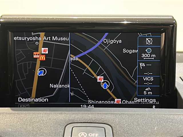 アウディ Ａ１ SB 1．0TFSI スポーツ 新潟県 2018(平30)年 2.7万km ミトスブラックメタリック オプション/ミラノレザーシート/シートヒーター/ナビキセノンプラスパッケージ/-MMIナビゲーション/-CD/DVD/Bluetooth/フルセグTV/-ETC/-HIDヘッドライト/コンビニエンスパッケージ/-アドバンスドキー/-アウディパーキングシステム/オートマチックエアコンディショナー/純正16インチアルミホイール/主要装備/ドライブレコーダー/ステアリングリモコン/MTモード付AT/取扱説明書/スペアキー