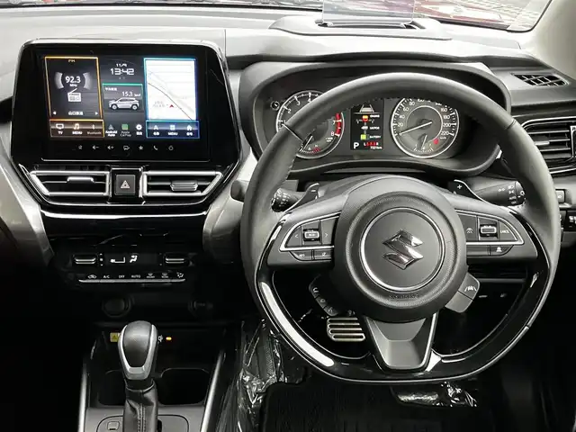 スズキ フロンクス 山口県 2024(令6)年 0.8万km 赤Ⅱ 4WD/デュアルセンサー/　ブレーキサポートII/純正ナビ＆フルセグTV/　＆全方位モニター/純正LEDヘッドライト/純正16インチアルミ/フロントシートヒーター/ヘッドアップディスプレイ/おくだけ充電/レーンキープアシスト/衝突被害軽減ブレーキ/アダプティブ/　クルーズコントロール/パドルシフト/オートハイビーム