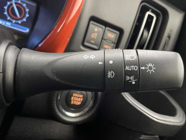 スズキ ハスラー HYBRID X 宮崎県 2020(令2)年 2.6万km バーミリオンオレンジ/ガンメタリック2トーン 純正ナビ　/フルセグＴＶ　/Ｂｌｕｅｔｏｏｔｈ　/アラウンドビューモニター　/バックカメラ/Ｄ／Ｎ席シートヒーター/デュアルカメラサポートブレーキ/コーナセンサー　/レーンキープアシスト　/横滑り防止機能/スマートキー/ステアリングリモコン/プッシュスタート