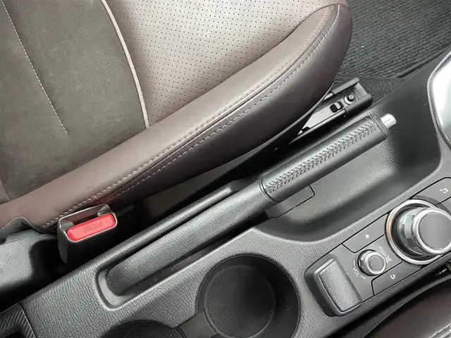 マツダ ＣＸ－３ XD ノーブル ブラウン 千葉県 2016(平28)年 4万km ディープクリスタルブルーマイカ 純正ナビ　/バックカメラ　/ＥＴＣ　/レーダークルーズコントロール　/コーナーセンサー　/衝突被害軽減ブレーキ　/レーンキープ　/ＢＳＭ　/ＨＵＤ　/パドルシフト　/ナッパレザー　/パワーシート　/シートヒーター　/ステアリングヒーター　/ＬＥＤヘッドライト