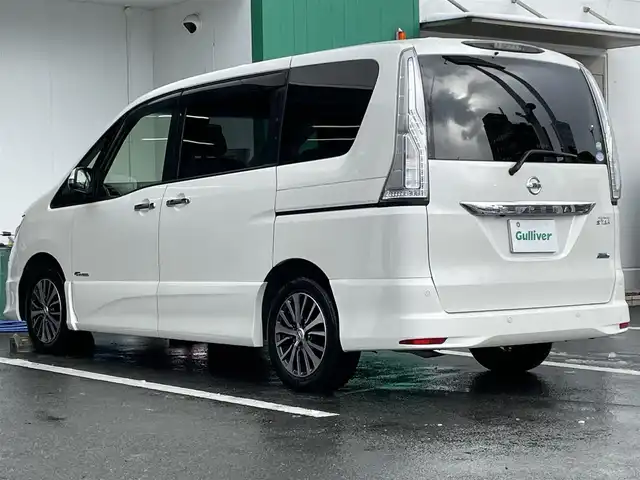 日産 セレナ