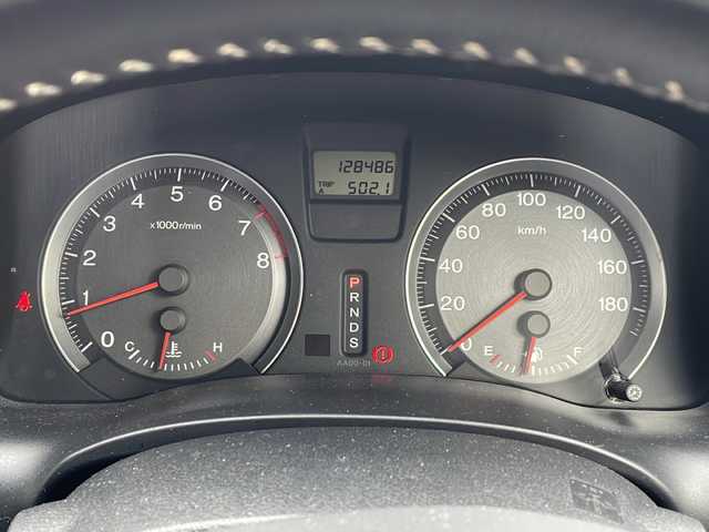 ホンダ ストリーム RSZ HDDナビエディション 神奈川県 2009(平21)年 12.9万km プレミアムホワイトパール 純正HDDインターナビ/ DVD/CD/MSV/FM/AM/社外フルセグチューナー/バックカメラ/ETC/リモコンキー/純正フロアマット/オートライト/HIDヘッドライト/フォグランプ/純正１８インチAW/ドアバイザー/保証書/取扱説明書