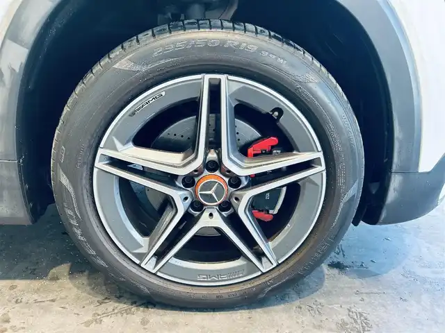 メルセデス・ベンツ ＧＬＢ２００ｄ AMGライン 大阪府 2021(令3)年 2.4万km デジタルホワイト レザーエクスクルーシブP/アドバンスドP/レーダーセーフティP/サンルーフ/HUD/ACC/黒革/メモリ付きパワーシート/シートヒーター/純正ナビ/TV/360度カメラ/純正19インチAW/LEDヘッドライト/アンビエントライト/電動リアゲート/ブラインドスポット/ワイヤレス充電