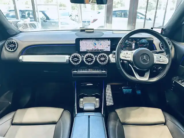 メルセデス・ベンツ ＧＬＢ２００ｄ AMGライン 大阪府 2021(令3)年 2.4万km デジタルホワイト レザーエクスクルーシブP/アドバンスドP/レーダーセーフティP/サンルーフ/HUD/ACC/黒革/メモリ付きパワーシート/シートヒーター/純正ナビ/TV/360度カメラ/純正19インチAW/LEDヘッドライト/アンビエントライト/電動リアゲート/ブラインドスポット/ワイヤレス充電