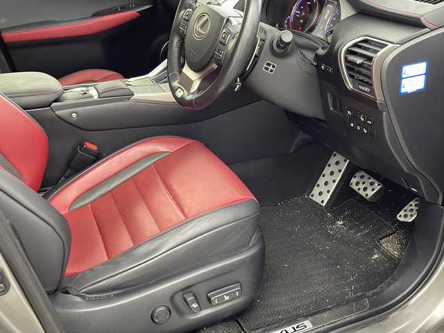 レクサス ＮＸ 300h Fスポーツ 兵庫県 2017(平29)年 5.6万km ソニックチタニウム ・純正ナビ&TV&CD&DVD&SD&BTUSB&Miracast/・パノラミックビューモニター/・革シート/・パノラミックルーフ/・シートヒーター/・エアーシート/・後期モデル/・ビルトインETC2.0/・社外前後ドライブレコーダー/・パドルシフト/・ステアリングヒーター/・LEXUSsafety/・レーンディパーチャーアラート/・プリクラッシュセーフティ/・クリアランスソナー/・ブラインドスポットモニター/・パーキングサポートブレーキ/・レーダークルーズコントロール/・パワーバックドア/・オートマチックハイビーム/・シーケンシャルターンランプ/・ヘッドアップディスプレイ/・ASC/・ドアミラーヒーター/・nanoe/・スマートキー/・3眼LEDライト/・LEDフォグランプ/・メモリー付きパワーシート
