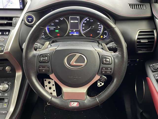 レクサス ＮＸ 300h Fスポーツ 兵庫県 2017(平29)年 5.6万km ソニックチタニウム ・純正ナビ&TV&CD&DVD&SD&BTUSB&Miracast/・パノラミックビューモニター/・革シート/・パノラミックルーフ/・シートヒーター/・エアーシート/・後期モデル/・ビルトインETC2.0/・社外前後ドライブレコーダー/・パドルシフト/・ステアリングヒーター/・LEXUSsafety/・レーンディパーチャーアラート/・プリクラッシュセーフティ/・クリアランスソナー/・ブラインドスポットモニター/・パーキングサポートブレーキ/・レーダークルーズコントロール/・パワーバックドア/・オートマチックハイビーム/・シーケンシャルターンランプ/・ヘッドアップディスプレイ/・ASC/・ドアミラーヒーター/・nanoe/・スマートキー/・3眼LEDライト/・LEDフォグランプ/・メモリー付きパワーシート