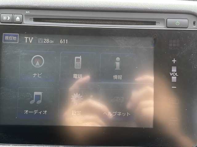 ホンダ ヴェゼル ハイブリッド X Lパッケージ 長野県 2013(平25)年 12万km ミスティックグリーンパール (株)IDOMが運営する【じしゃロン長野店】の自社ローン専用車両になりますこちらは現金またはオートローンご利用時の価格です。自社ローンご希望の方は別途その旨お申付け下さい/純正ナビ/バックカメラ/プッシュスタート/ETC/アイドリングストップ/クルーズコントロール/運転席助手席シートヒーター/ステアリングスイッチ