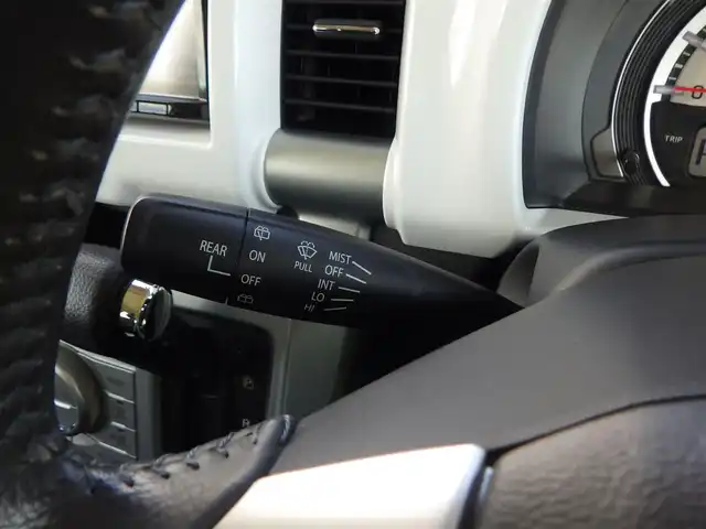 マツダ フレア クロスオーバー XS 千葉県 2015(平27)年 5万km フェニックスレッドパール/ブラック スズキセーフティサポート/アイドリングストップ/運転席シートヒーター/社外メモリーナビ/地デジTV/【DVD/CD再生機能　Bluetooth接続】/バックカメラ/ドライブレコーダー（前後撮影）/革巻きステアリング/ETC/HIDヘッドライト/フォグライト/ウインカーミラー/純正15インチアルミホイル/携帯リモコン
