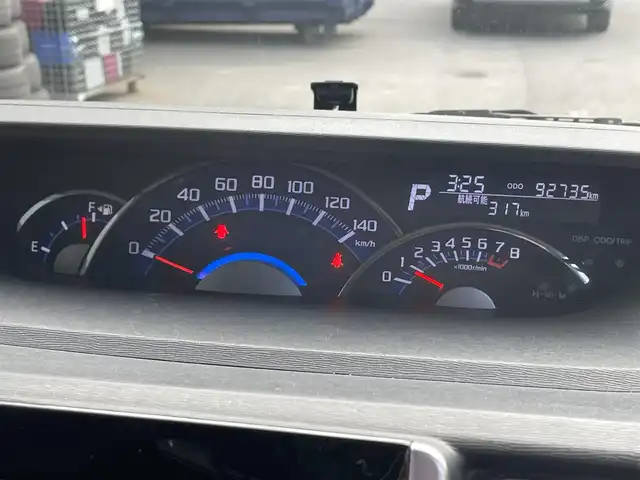 ダイハツ タント カスタム X SA 滋賀県 2014(平26)年 9.3万km パールホワイトⅢ 純正8インチナビ/【Bluetooth/CD/DVD/フルセグTV】/両側パワースライドドア/バックカメラ/衝突軽減ブレーキ/LEDヘッドライト/オートライト/前後ドライブレコーダー/社外デジタルインナーミラー/ドアバイザー/後席ロールサンシェード/プッシュスタート/スマートキー/ステアリングリモコン