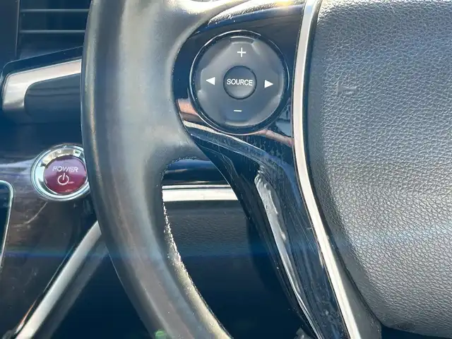 ホンダ オデッセイ ハイブリッド 東京都 2016(平28)年 7万km クリスタルブラックパール ワンオーナー/純正SDナビ/　フルセグTV/SD/CD・DVD/Bluetooth/AM・FM/バックカメラ/アダプティブクルーズコントロール/アイドリングストップ/衝突被害軽減ブレーキ/レーンキープアシスト/横滑り防止装置/純正ビルトインＥＴＣ/純正18インチアルミホイール/純正フロアマット/片側パワースライドドア/ステアリングスイッチ/プッシュスタート/カーテンエアバック/LEDヘッドライト/オートライト/パワーステアリング/パワーウィンドウ/スマートキー/ドアバイザー/保証書/取扱説明書/スペアキー