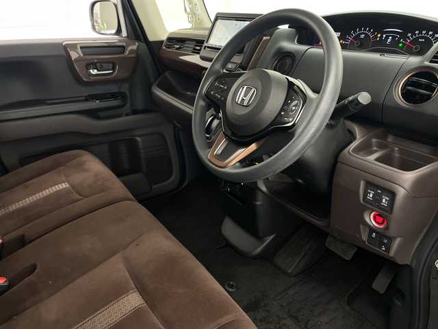 ホンダ Ｎ ＢＯＸ G･L ホンダセンシング カッパーブラウンスタイル 宮崎県 2019(平31)年 7.1万km 茶 ホンダセンシング/社外ナビ/フルセグＴＶ/Ｂｌｕｅｔｏｏｔｈ/ＣＤ　/両側パワースライドドア/バックカメラ　/クルーズコントロール/レーンキープアシスト/純正ＬＥＤヘッドライト/スマートキー/ＥＴＣ