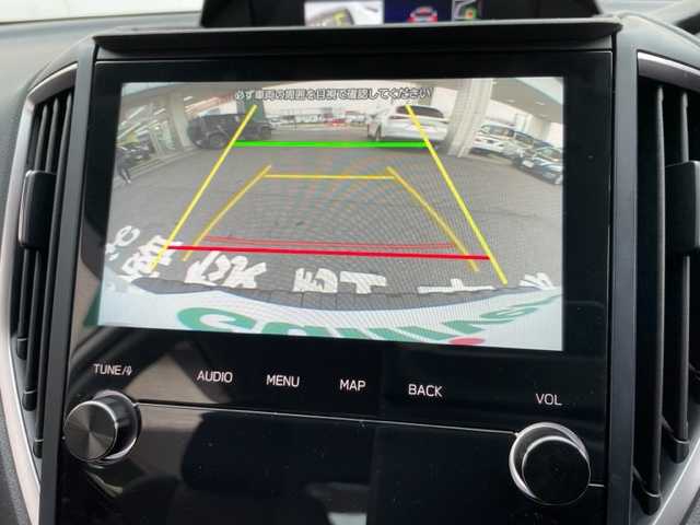 スバル フォレスター ハイブリッド X－ブレイク 東京都 2020(令2)年 7.8万km クリスタルホワイトP ワンオーナー/JAOSフォグランプ/純正ナビ【CN-FX800D】/・CD/DVD/BR/SD/USB/HDMI/BT/フルセグTV/バック/サイドカメラ/ブラインドスポットモニター/ハーフレザーシート/前席パワーシート/全席シートヒーター/EyeSight Ver.3/・プリクラッシュブレーキ/・全車速追従機能付クルーズコントロール/・車線逸脱抑制機能/・AT誤発進抑制機能/・AT誤後進抑制機能/・車線逸脱警報/・ふらつき警報/・先行車発進お知らせ機能/・後退時ブレーキアシスト/純正17インチAW/パドルシフト付革巻ステアリング/ステアリングヒーター/ナビ連動前後ドライブレコーダー/ビルトインETC/ルーフレール/プッシュEgスタート/ストップ/スマートキー×２/純正フロアマット/ドアバイザー/取扱説明書/ナビ取扱説明書/新車時保証書