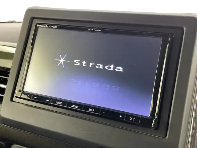 ホンダ Ｎ ＢＯＸ カスタム G L ホンダセンシング 新潟県 2019(令1)年 6.5万km プラチナホワイトパール ストラーダメモリナビ【CN-RE06D】/　TV/Bluetooth/CD/DVD/衝突被害軽減ブレーキ/レーンキープアシスト/後方コーナーセンサー/前席シートヒーター/片側パワースライドドア/ドライブレコーダー/ビルトインETC/バックモニター/アイドリングストップ/横滑り防止装置/LEDヘッドライト/オートマチックハイビーム/オートライト/禁煙車