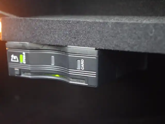 メルセデス・ベンツ Ｃ１８０ 埼玉県 2019(平31)年 3.5万km 黒 アダプティブクルーズコントロール/レーダーセーフティパッケージ/CarPlay/パークセンサー/ブラインドスポットモニター/バックカメラ/純正ナビ/ドラレコ/ETC/Bluetooth