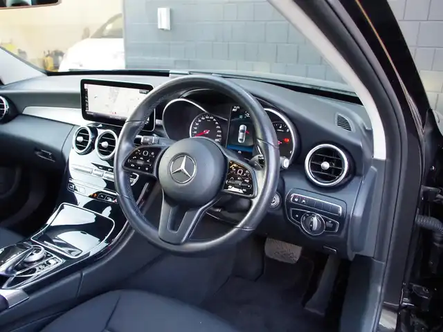 メルセデス・ベンツ Ｃ１８０ 埼玉県 2019(平31)年 3.5万km 黒 アダプティブクルーズコントロール/レーダーセーフティパッケージ/CarPlay/パークセンサー/ブラインドスポットモニター/バックカメラ/純正ナビ/ドラレコ/ETC/Bluetooth