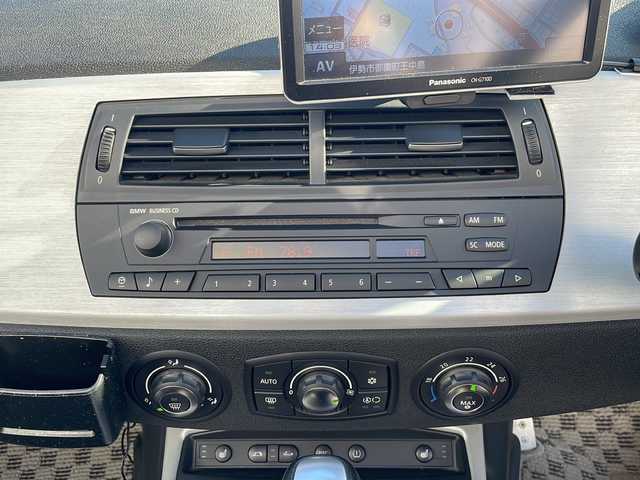 ＢＭＷ Ｚ４ ロードスター 2．5i 三重県 2008(平20)年 9.7万km サファイアブラックP ポータブルナビ/本革シート/ETC/シートヒーター/社外レーダー探知機/LEDヘッドライト/純正17インチAW/電動格納ミラー/禁煙