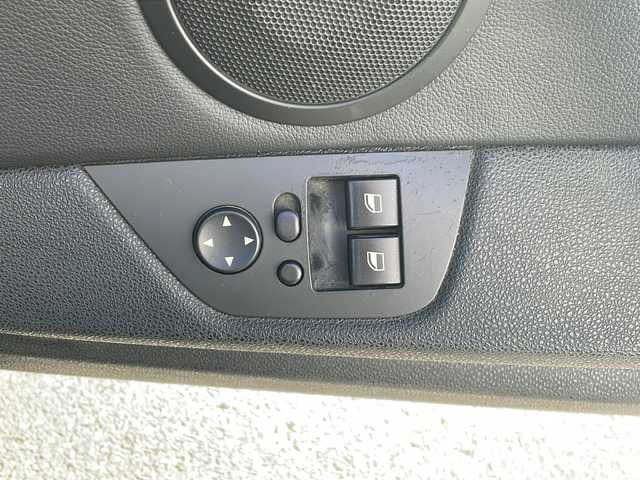 ＢＭＷ Ｚ４ ロードスター 2．5i 三重県 2008(平20)年 9.7万km サファイアブラックP ポータブルナビ/本革シート/ETC/シートヒーター/社外レーダー探知機/LEDヘッドライト/純正17インチAW/電動格納ミラー/禁煙