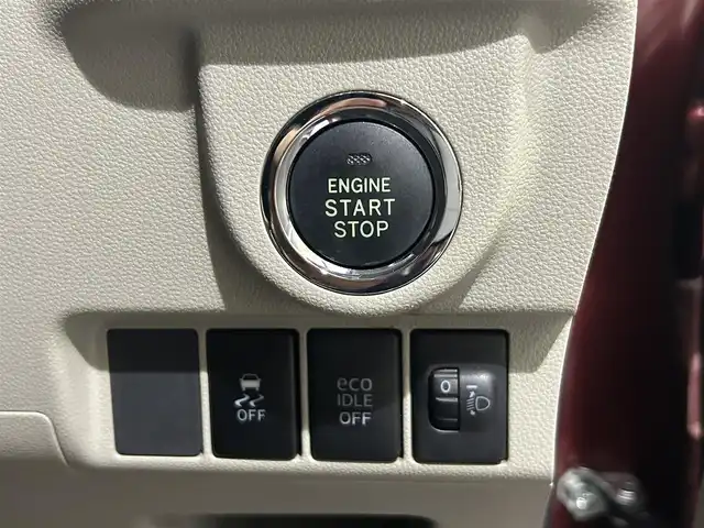 ダイハツ ムーヴ X 沖縄県 2016(平28)年 6.1万km ファイアークォーツレッドM (株)IDOMが運営する【じしゃロンコザ店】の自社ローン対象車両になります。こちらは現金ご利用時の価格です。自社ローンご希望の方は別途その旨お申付け下さい。/・本土仕入/・社外ナビ/・Bluetooth接続/・TV/・DVD再生/・スマートキー/・プッシュスタート/・純正フロアマット/・純正アルミホイール/・オートライト