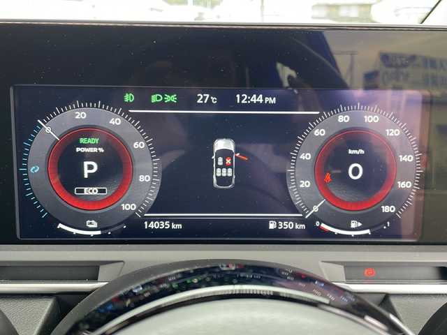 日産 オーラ G レザーエディション 愛媛県 2023(令5)年 1.4万km バーガンディー ワンオーナー/Connectナビゲーションシステム(9インチ)/フルセグTV/Bluetooth/ワイヤレス充電器/ETC2.0/プロパイロット/SOSコール/USB電源ソケットタイプC(前席)/BOSEパーソナルプラスサウンドシステム/-/インテリジェントアラウンドビュー/インテリジェントルームミラー/全方位運転支援システム/インテリジェントエマージェンシーブレーキ/アダプティブLEDヘッドランプ/インテリジェントオートライト/ブラックツイード調織物巻ダッシュボード/ブラウン木目調インパネ加飾/ブラックレザーシート/インテリジェントキー/プッシュパワースターター/保証書/取説/スペアキー