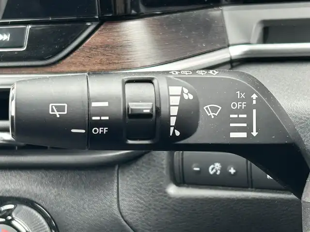 日産 オーラ G レザーエディション 愛媛県 2023(令5)年 1.4万km バーガンディー BOSEサウンド/アラウンドビューモニター/追従クルコン/前方ドラレコ/レザーシート/applecarplay/デジタルインナーミラー/C-TYPE充電/USB/ワイヤレス充電/前後コーナーセンサー/LED/オートライト/ビルトインETC2.0/純正ナビ/Bluetooth/フルセグTV/純正フロアマット/純正17インチアルミホイール